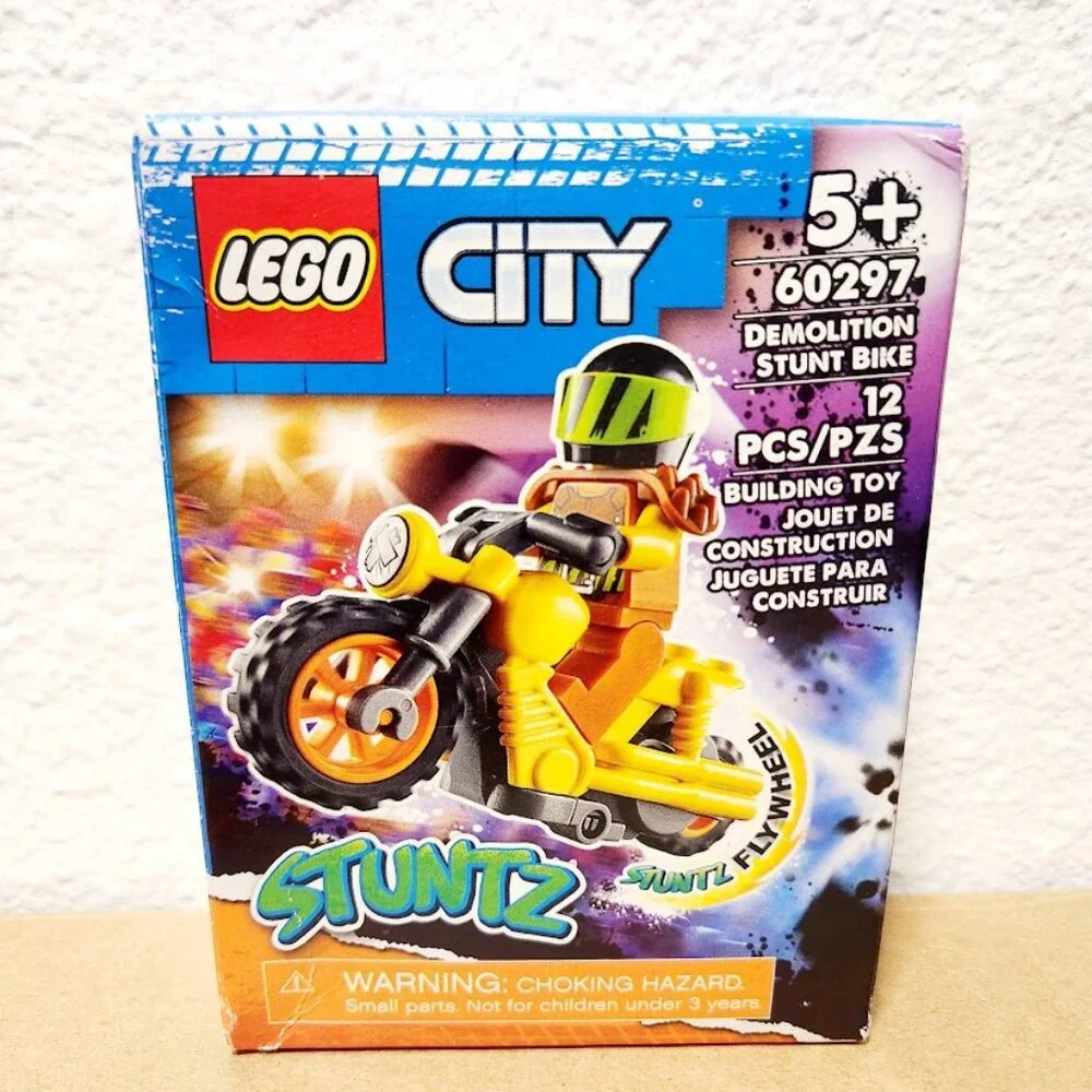 NEW LEGO 60297 City Stuntz Fly wheel Motorcycle Minifigure CHRISTMAS STOCKING ST